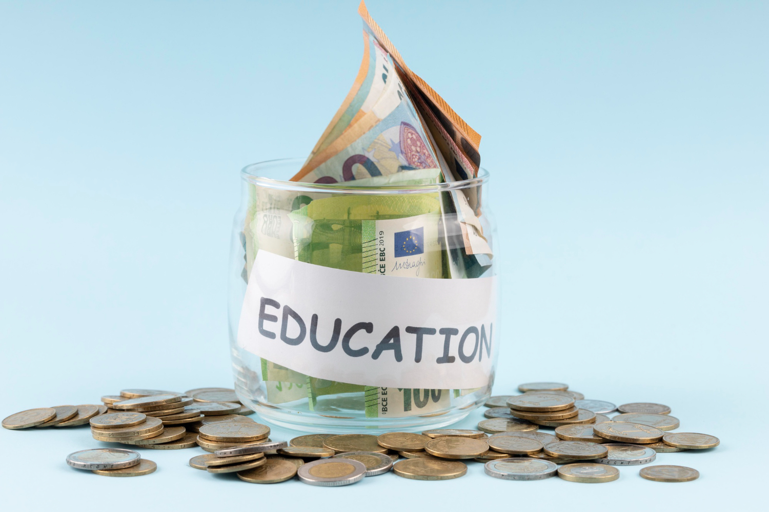 Teaching Financial Literacy to Children – Important Skills for Lifelong Success